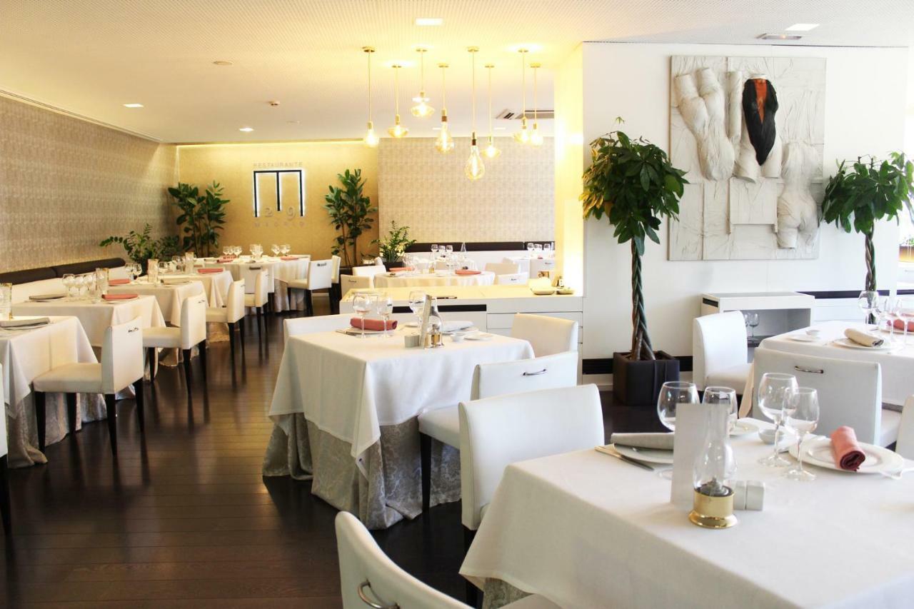 米格尔天使酒店 马德里 外观 照片 Interior of the restaurant